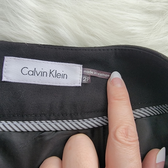 Donated. Calvin Klein Black Business Skirt - Picture 3 of 7